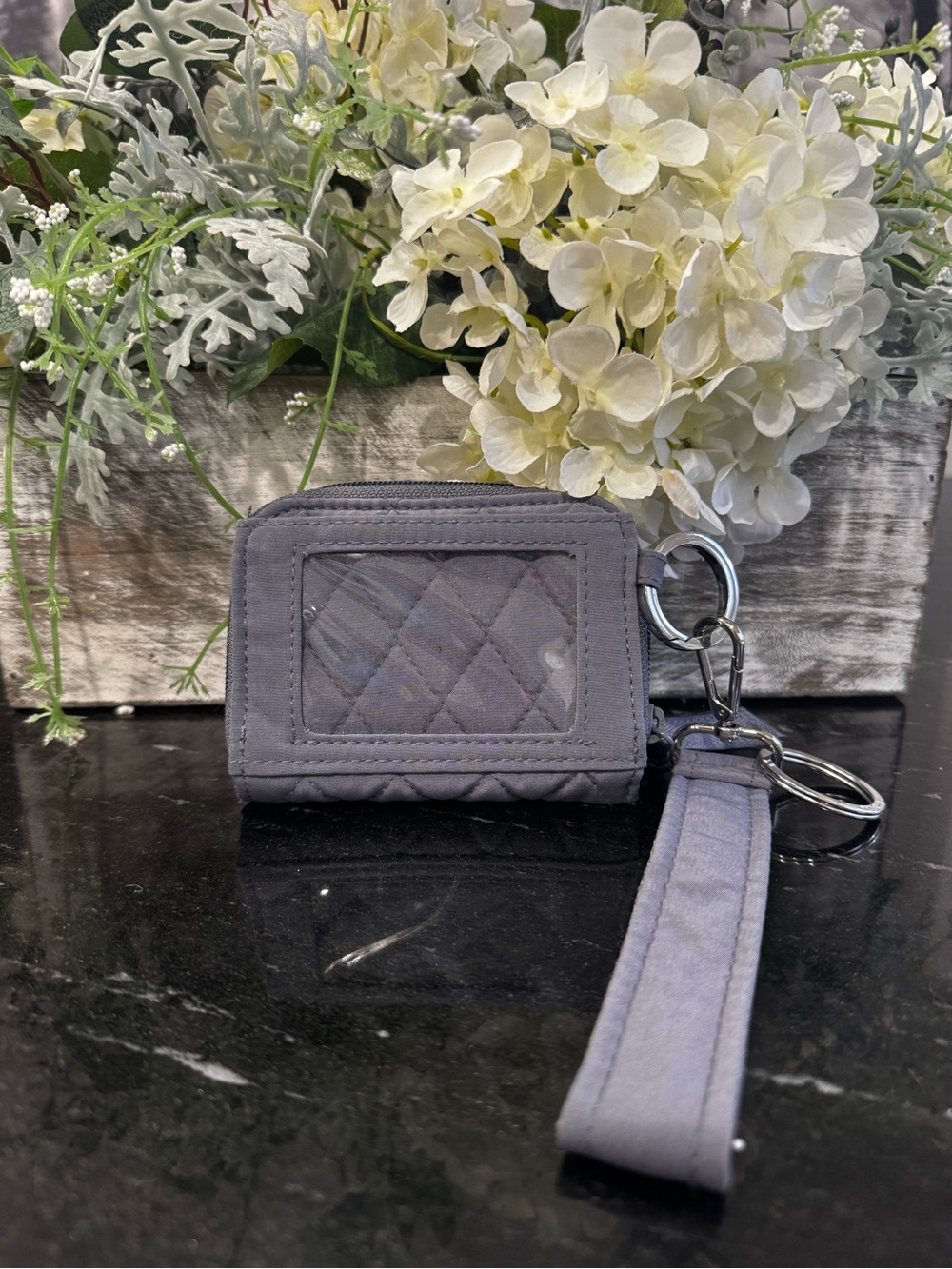 Vera Bradley Microfiber Carbon Gray Zip Around Card Case Keychain w/Wrist Strap